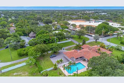 9980 SW 83rd Ave, Miami, FL 33156 - Photo 1