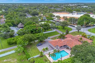 9980 SW 83rd Ave, Miami, FL 33156 - Photo 1