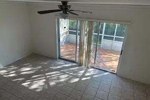 20824 NW 3rd Ct, Pembroke Pines, FL 33029 - Photo 7