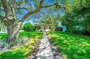 945 SW 19th St, Fort Lauderdale, FL 33315 - Photo 1