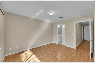 9088 NW 40th St, Coral Springs, FL 33065 - Photo 17