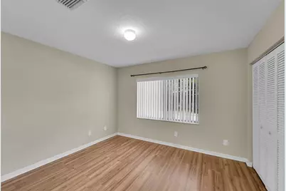 9088 NW 40th St, Coral Springs, FL 33065 - Photo 21