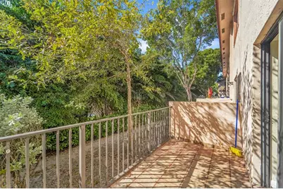 9088 NW 40th St, Coral Springs, FL 33065 - Photo 13