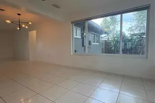 8130 NW 13th St, Pembroke Pines, FL 33024 - Photo 5