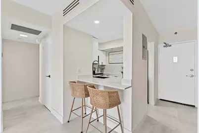 1200  West Ave, Unit #604, Miami Beach, FL 33139 - Photo 7