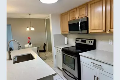 2840 NE 33rd Ct, Unit #2, Fort Lauderdale, FL 33306 - Photo 5