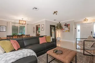 7509 NW 40th Pl, Coral Springs, FL 33065 - Photo 9