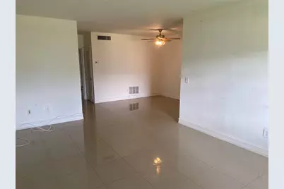 51 NE 204th St, Unit #2, Miami, FL 33179 - Photo 3