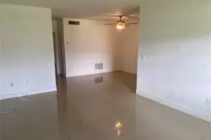 51 NE 204th St, Miami, FL 33179 - Photo 3