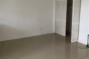 51 NE 204th St, Miami, FL 33179 - Photo 11