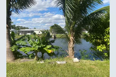 51 NE 204th St, Unit #2, Miami, FL 33179 - Photo 23