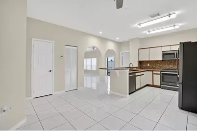 9401 NW 18th Dr, Plantation, FL 33322 - Photo 11