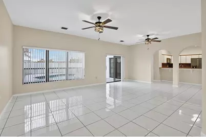 9401 NW 18th Dr, Plantation, FL 33322 - Photo 3