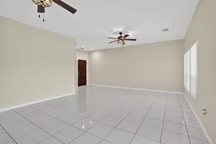 9401 NW 18th Dr, Plantation, FL 33322 - Photo 7