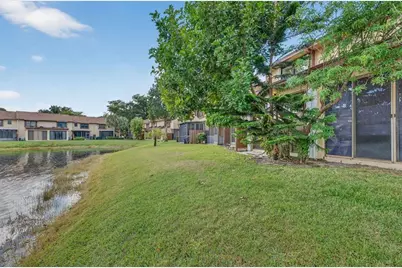 3964 E  Cocoplum Cir, Unit #E, Coconut Creek, FL 33063 - Photo 47