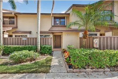 3964 E  Cocoplum Cir, Unit #E, Coconut Creek, FL 33063 - Photo 5