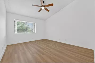 3964 E  Cocoplum Cir, Unit #E, Coconut Creek, FL 33063 - Photo 29