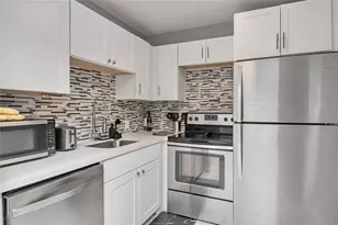 436 Fanshaw K, Boca Raton, FL 33434 - Photo 11