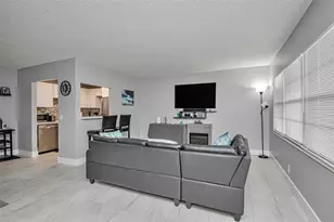 436 Fanshaw K, Boca Raton, FL 33434 - Photo 5