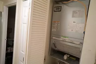 2851 Somerset Dr, Lauderdale Lakes, FL 33311 - Photo 37