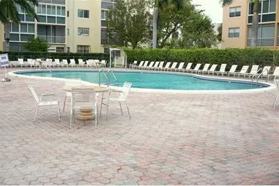 2851  Somerset Dr, Unit #103, Lauderdale Lakes, FL 33311 - Photo 43