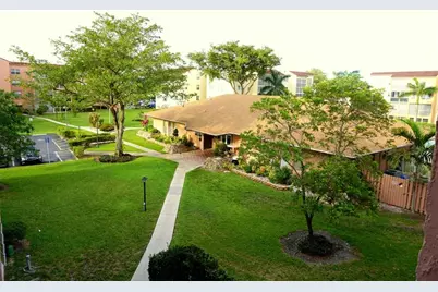 2851  Somerset Dr, Unit #103, Lauderdale Lakes, FL 33311 - Photo 47