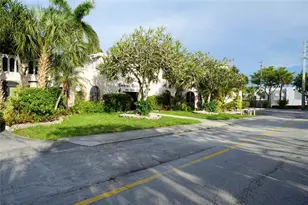 160 NE 8th Ave Unit #25 B, Hallandale Beach, FL 33009 - Photo 35