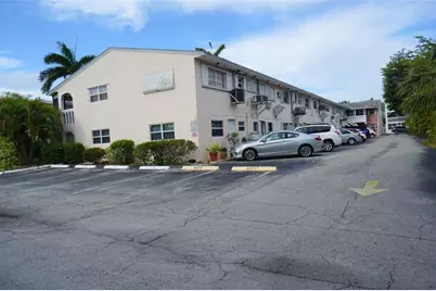 160 NE 8th Ave, Unit #25 B, Hallandale Beach, FL 33009 - Photo 7