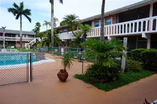 160 NE 8th Ave Unit #25 B, Hallandale Beach, FL 33009 - Photo 3