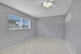 704 NE 23rd Ave, Pompano Beach, FL 33062 - Photo 11