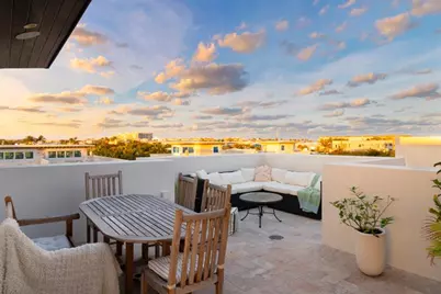 246  Shore Ct, Lauderdale by the Sea, FL 33308 - Photo 45