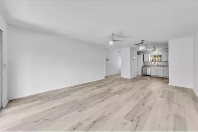 123  Amherst Ln, Unit #123, Lake Worth, FL 33467 - Photo 15