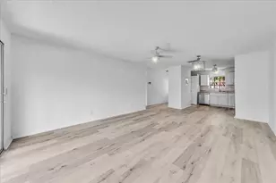 123 Amherst Ln, Lake Worth, FL 33467 - Photo 15