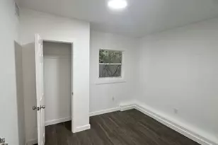 261 NW 81st St., Miami, FL 33150 - Photo 11