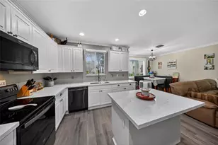 3077 N Evergreen Cir, Boynton Beach, FL 33426 - Photo 35