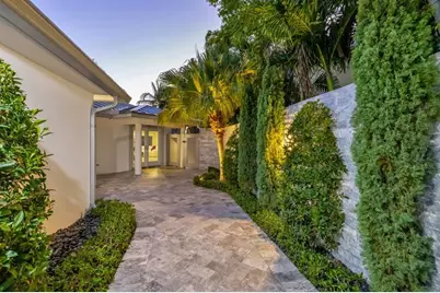 288 S Tradewinds Ave, Lauderdale by the Sea, FL 33308 - Photo 5