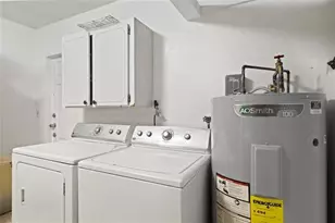 497 NW 47th Ct, Oakland Park, FL 33309 - Photo 23