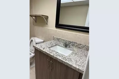 44 SE 14th St, Unit #305, Boca Raton, FL 33432 - Photo 11