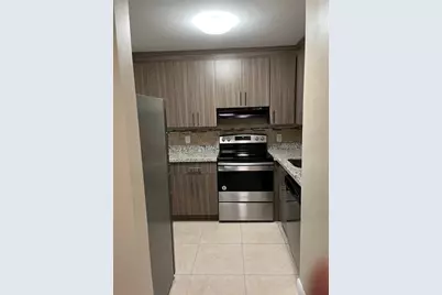 44 SE 14th St, Unit #305, Boca Raton, FL 33432 - Photo 7