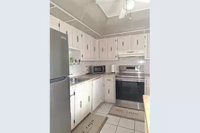 2821  Somerset Dr, Unit #316, Lauderdale Lakes, FL 33311 - Photo 7