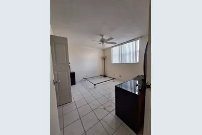 2821  Somerset Dr, Unit #316, Lauderdale Lakes, FL 33311 - Photo 15