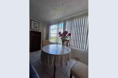 2821  Somerset Dr, Unit #316, Lauderdale Lakes, FL 33311 - Photo 13