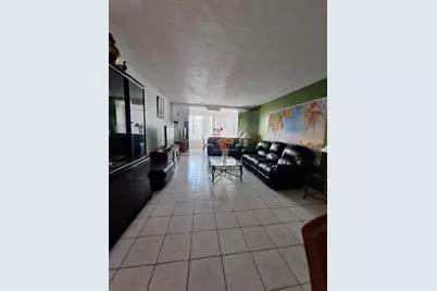 2821  Somerset Dr, Unit #316, Lauderdale Lakes, FL 33311 - Photo 11