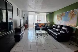 2821 Somerset Dr, Lauderdale Lakes, FL 33311 - Photo 11