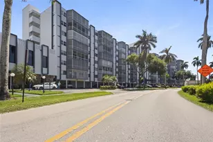 200 Diplomat Pkwy, Hallandale Beach, FL 33009 - Photo 17