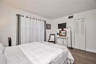 1024 SE 4th Ave, Dania Beach, FL 33004 - Photo 25