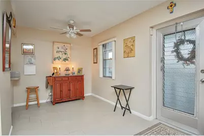 235  Kent N, Unit #235, West Palm Beach, FL 33417 - Photo 5