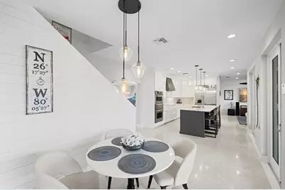 2341 NE 48 Ct, Lighthouse Point, FL 33064 - Photo 9