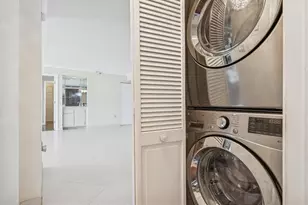 1201 S Ocean Dr, Hollywood, FL 33019 - Photo 13