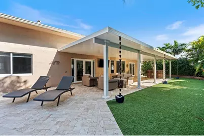 14740  Madison Pl, Davie, FL 33325 - Photo 9